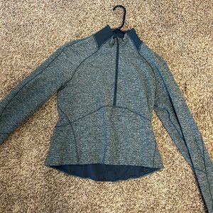 luluemon - it's rulu cropped half zip